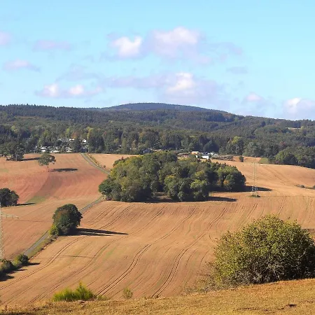 Detached With Terrace In A Wooded Area Casa vacanze *